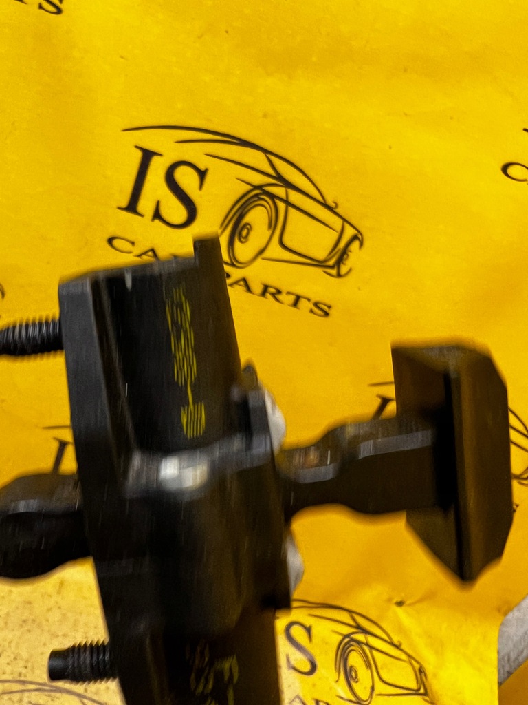 фото №8, Ограничитель отбойник дверь перед правый tesla model 3 przedlift