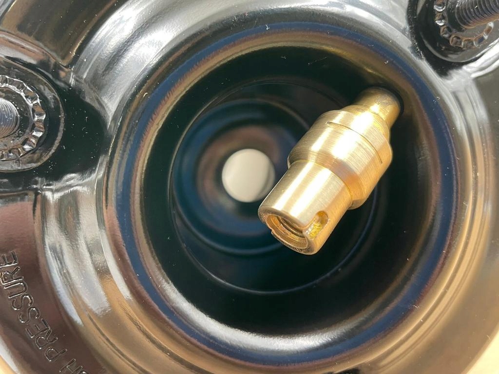 Подушка amora права ліва передня oś 2203202438 do klasa s sedan w220 v220 Ціна