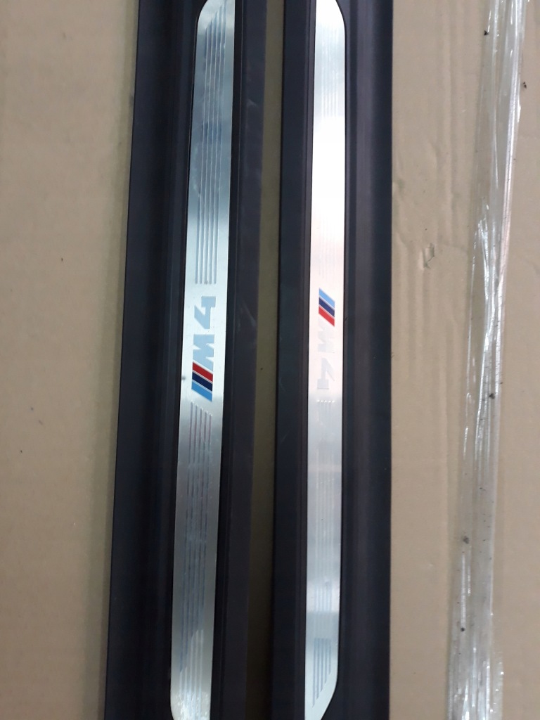 фото №2, Bmw m4 f82 накладки пороговые