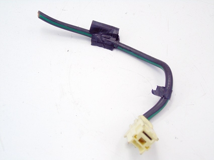 фото №1, Штекер колодка toyota avensis t25 coroll yaris verso rav 4 celica