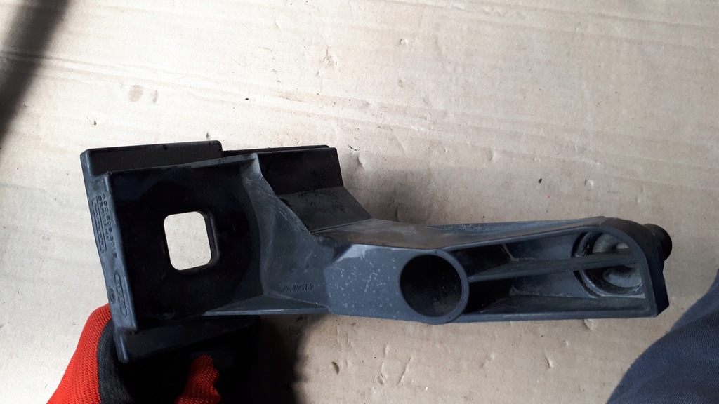 фото №5, S6 c7 4g кронштейн кронштейн радіатора 4.0 tfsi s7 4g