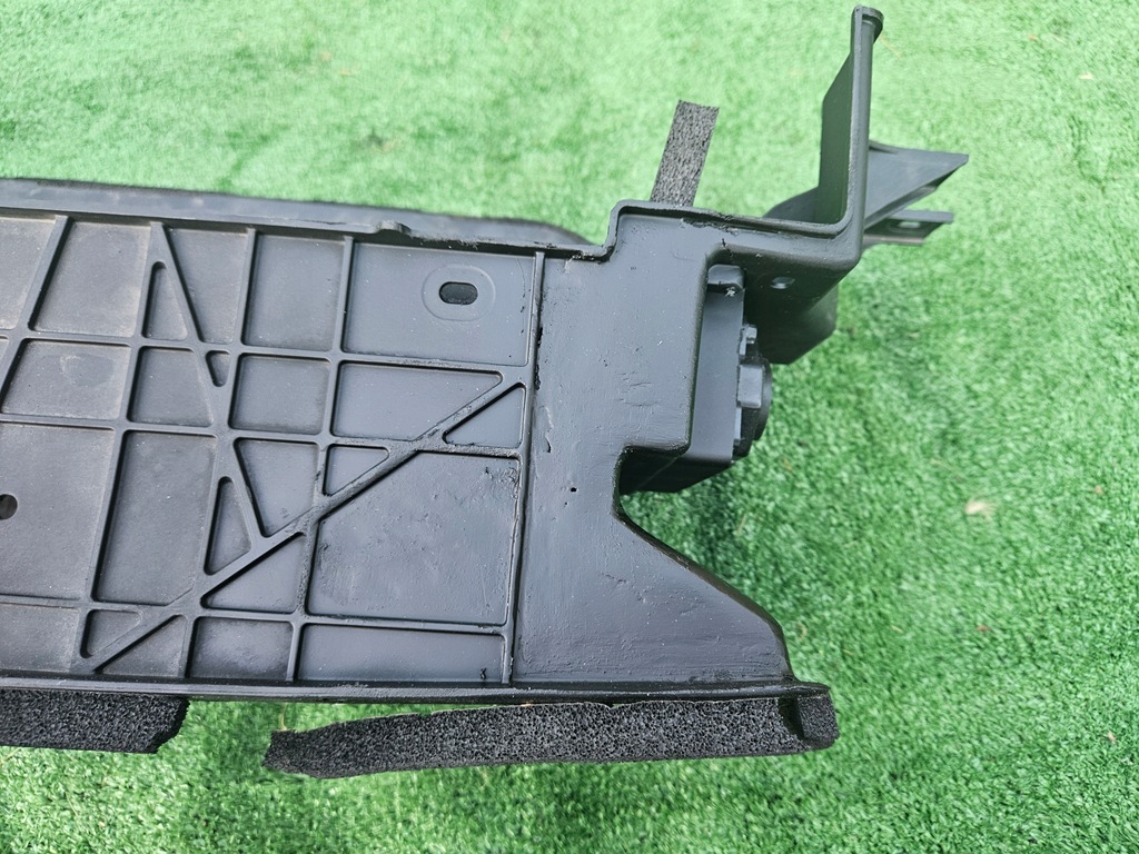 фото №8, Жалюзи воздуховод воздуха genesis gv70 23-