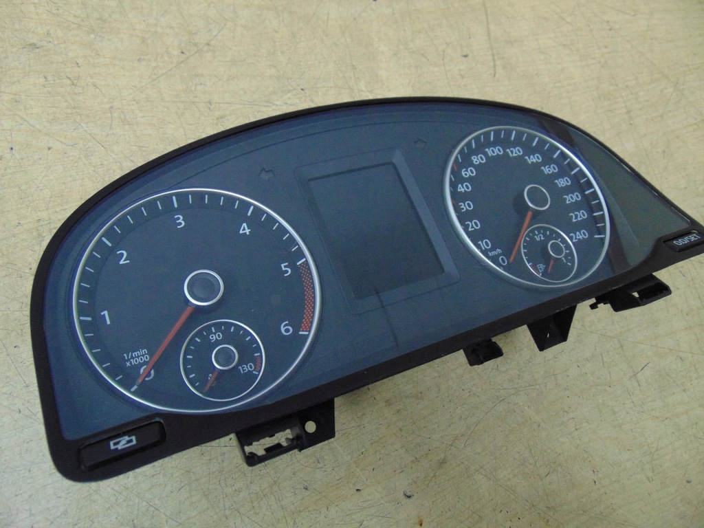 фото №5, Счетчик приборная панель vw touran 2010- 1.6 tdi 1t0920881a