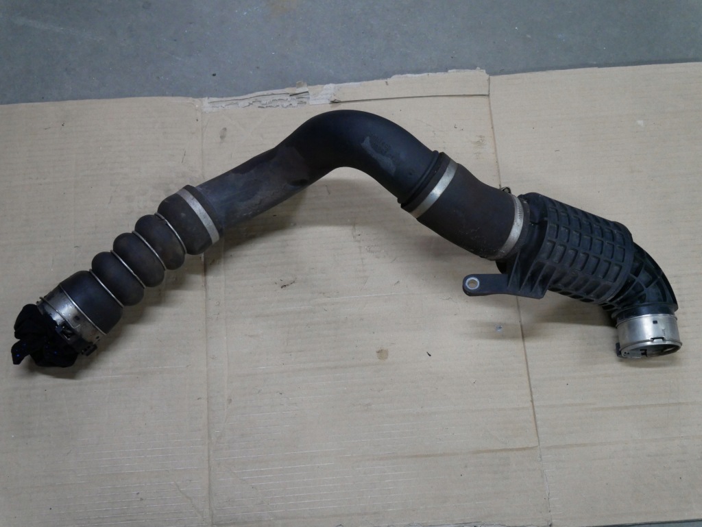 Купить Bmw f46 f39 f45 f48 b47 труба пабтрубок  шланг воздуха интеркулер 8577233