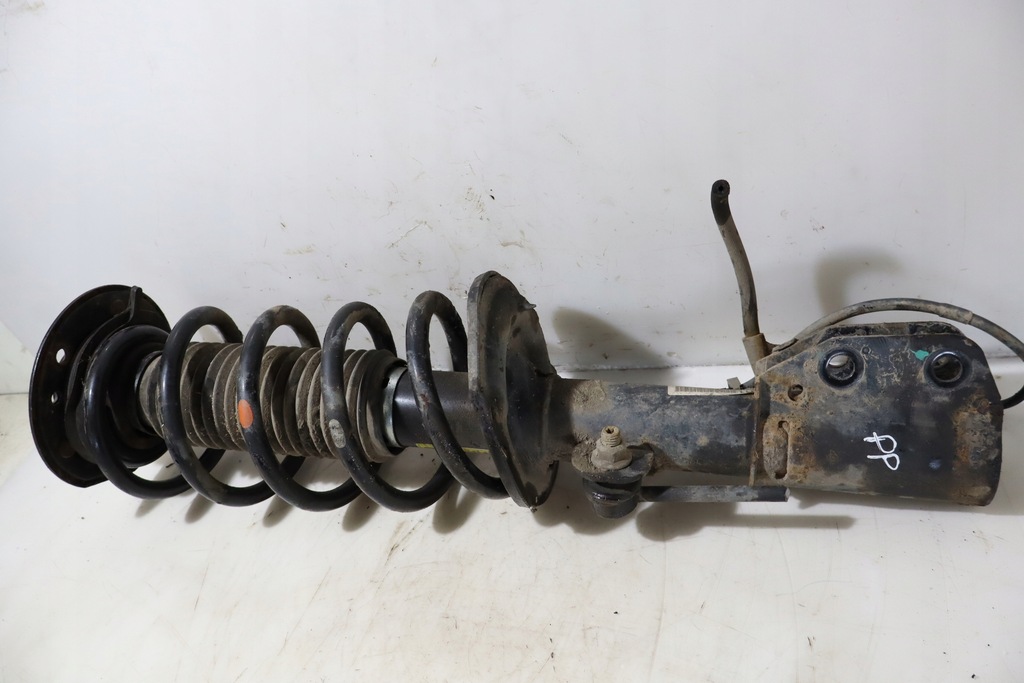 фото №3, Амортизационная стойка правый перед opel antara 2.2cdti