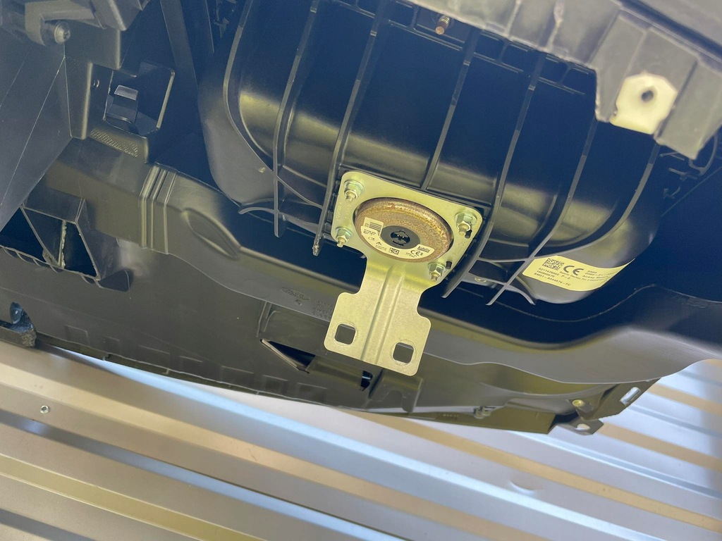 фото №8, Ford focus mk3 подушки безпеки пасажира консоль 18r.