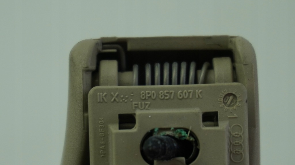 фото №9, Audi q7 4l ручка кронштейн стельовий