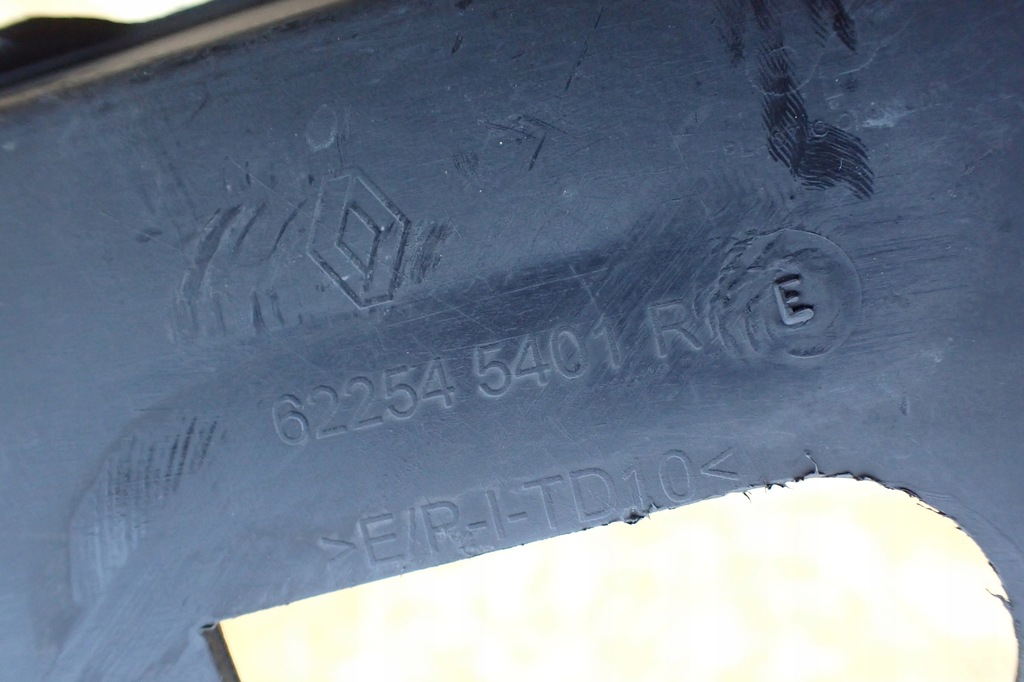 фото №11, Решітка радіатора решітка бампер renault scenic 2009-2012 622545401r