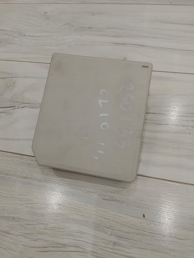 фото №4, Модуль uch renault clio iii 674658a