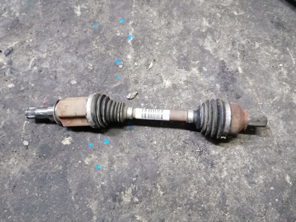 фото №1, Привідний вал smart fourfour ліва задня 1.0 b 396000937r