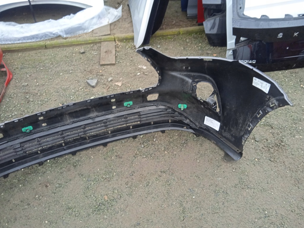 фото №6, Toyota highlander iv 2019- бампер перед