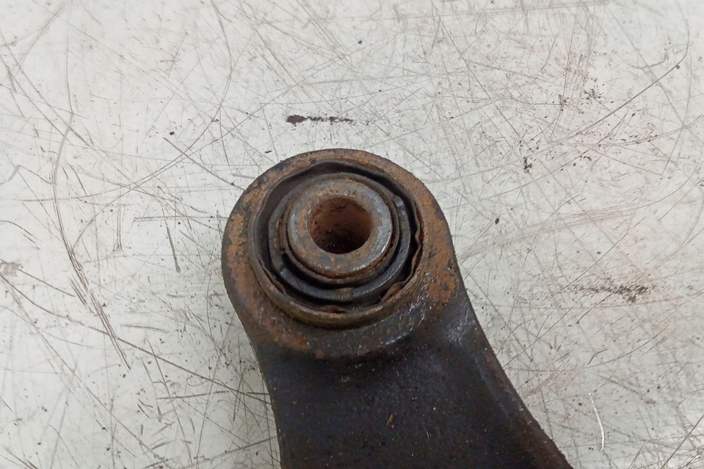 фото №7, Рычаг задний левый volvo s40 ii ms 3m515500ac 2.0l дизель 100kw 2004