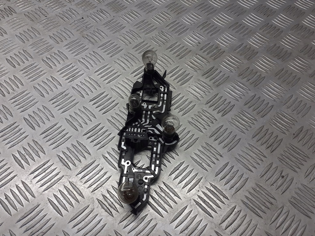 фото №1, Вкладыш лампы правый peugeot 307 hb