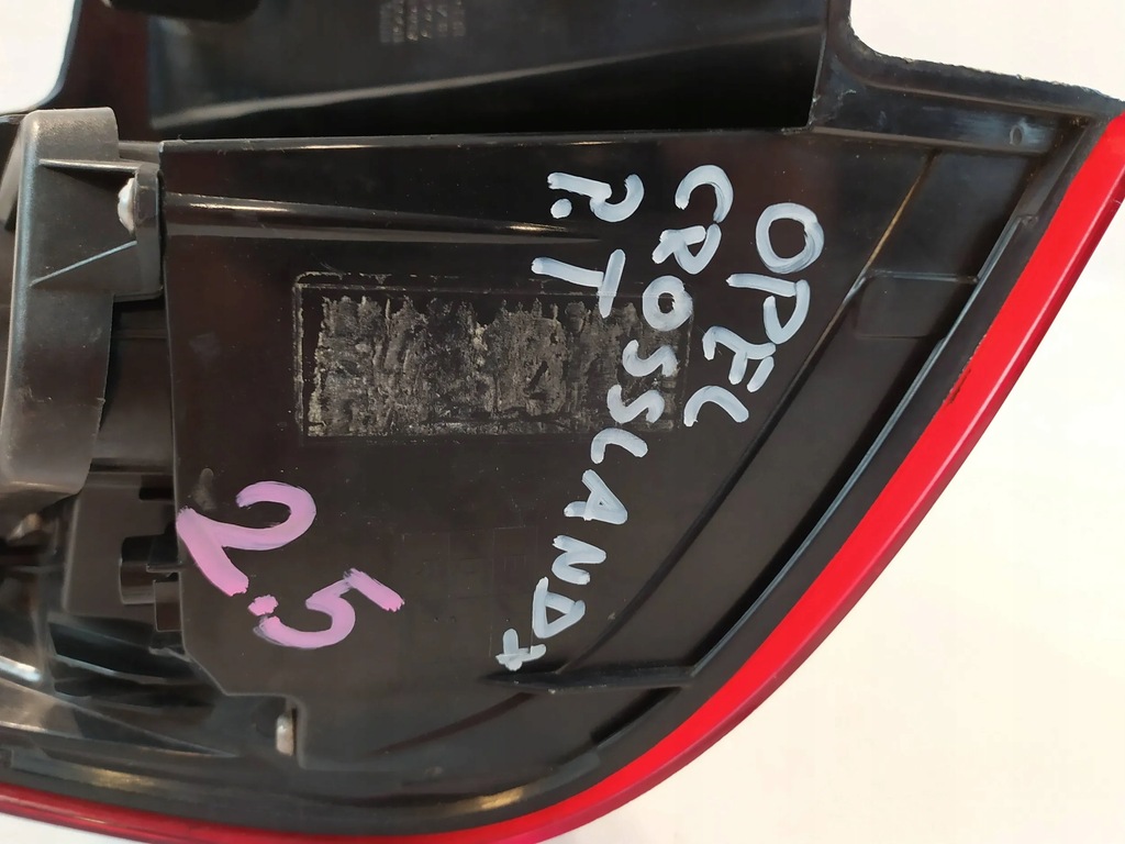 фото №8, Лампа правый задняя opel crossland x