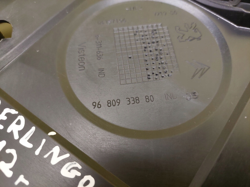 фото №12, Citroen berlingo защита pod панель консоль правая 9680933880