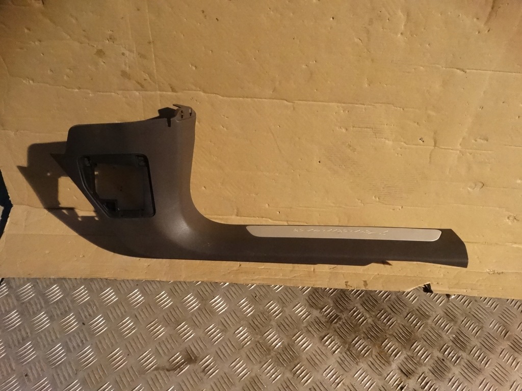 Купить Молдинг накладка порог передняя правая porsche 971 1