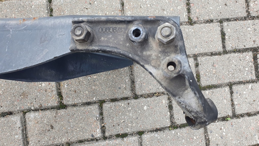 фото №1, Кріплення балка кронштейн рами бампер scania r 1790900 1790901