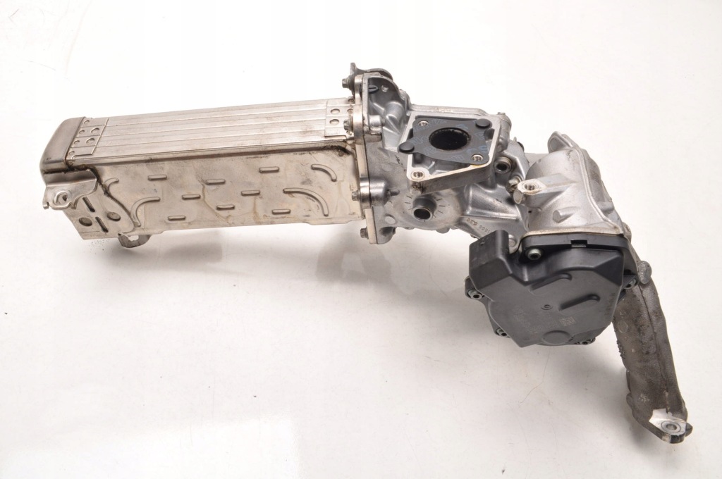 фото №1, Mercedes w172 r172 2.2 cdi радиатор выхлопных газов egr a6511400675 a6511400502