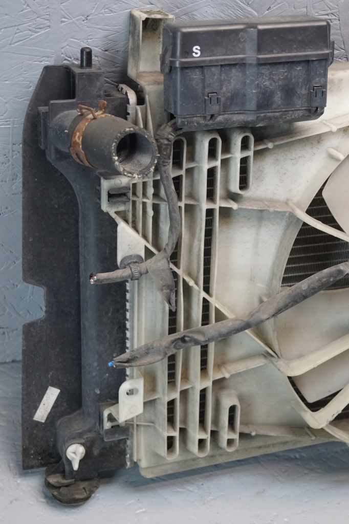 фото №7, Радиатор вентилятор toyota avensis t25 1.8 vvt-i