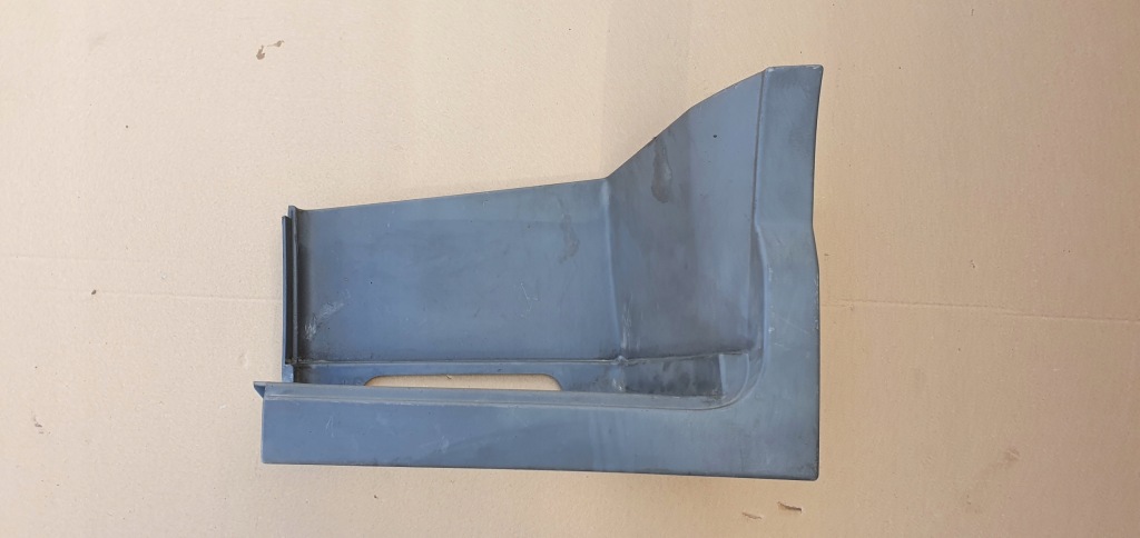 Купить Volvo fh4 подножка нижний оригинал 82141971