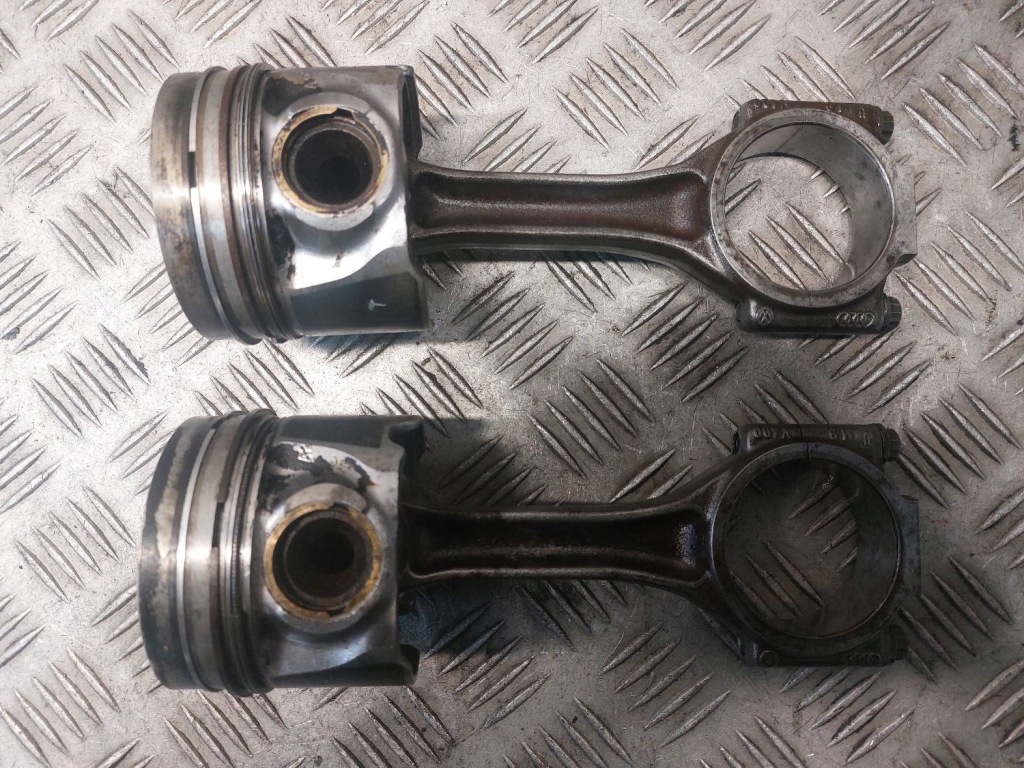 Поршень + шатун volkswagen transporter t5 2.5 tdi 81l113 Зі Шроту