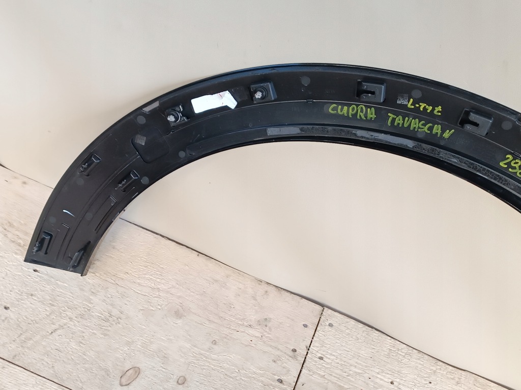 фото №8, Cupra tavascan молдинг накладка na крыло левый задний 11h853817