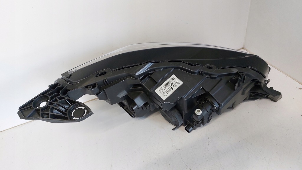 фото №12, Лампа przo передня ліва права peugeot 208 2008 ii europa оригінал