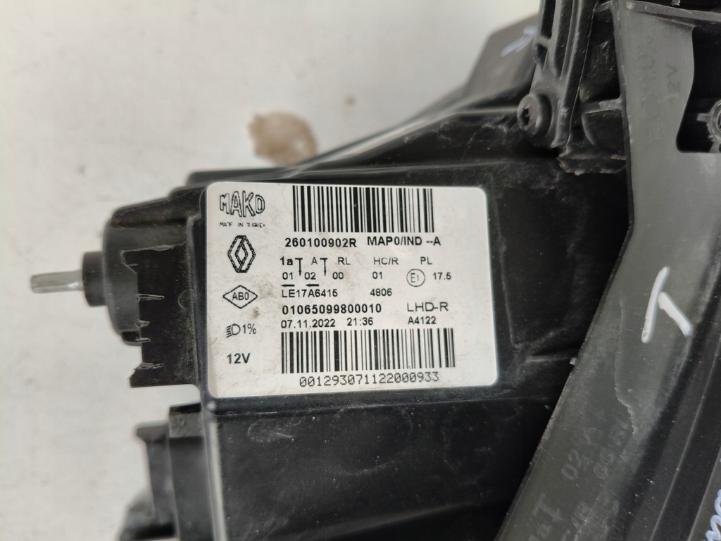 фото №11, Лампа правая фара renault clio 19- v full led