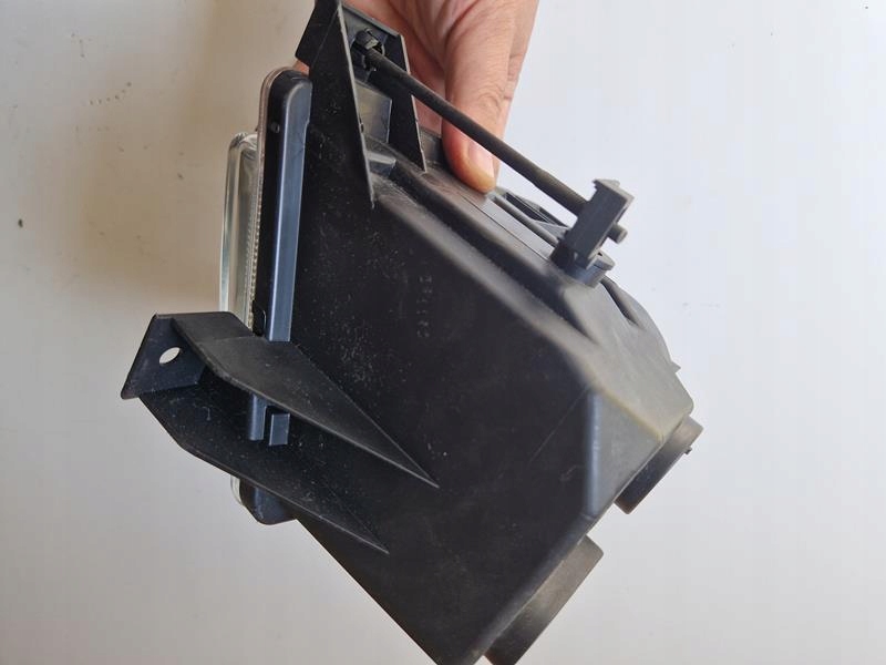 Противотуманная фара левый opel vectra c оригинальный номер 13162129 в Украине