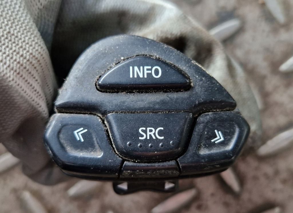 фото №1, Переключатель радио nissan almera tino