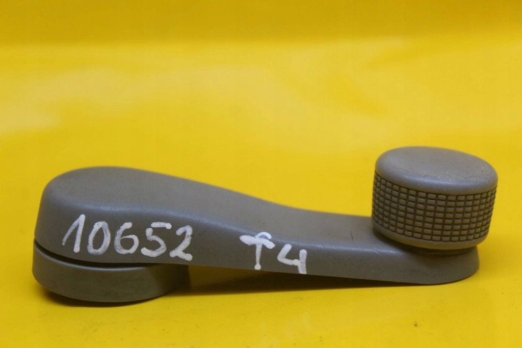 фото №5, Ручка стеклоподъемника открывания стекло vw transporter t4 multivan 1h0837581d