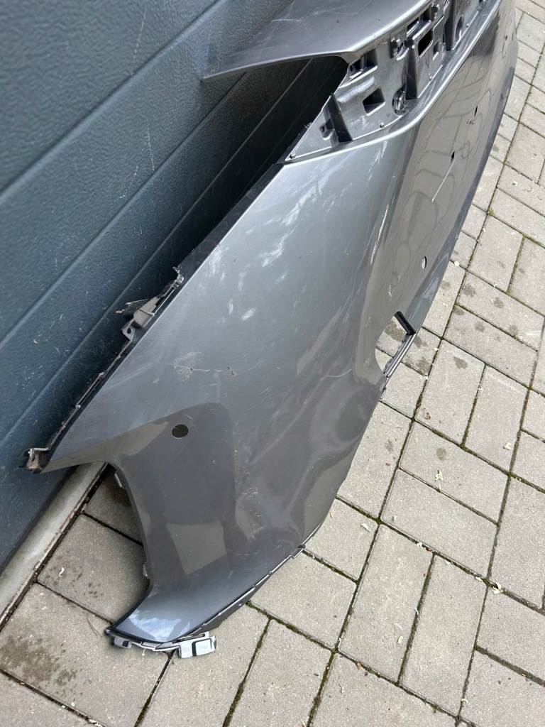 Toyota bev бампер перед передний Киев