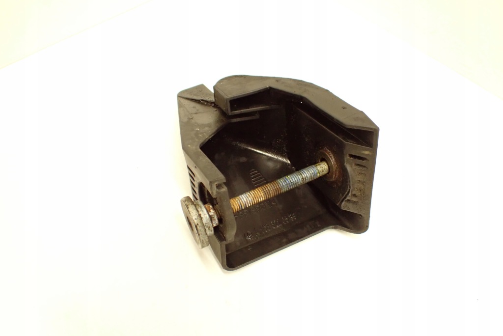 фото №1, Кронштейн бампера mercedes w168 1686220539