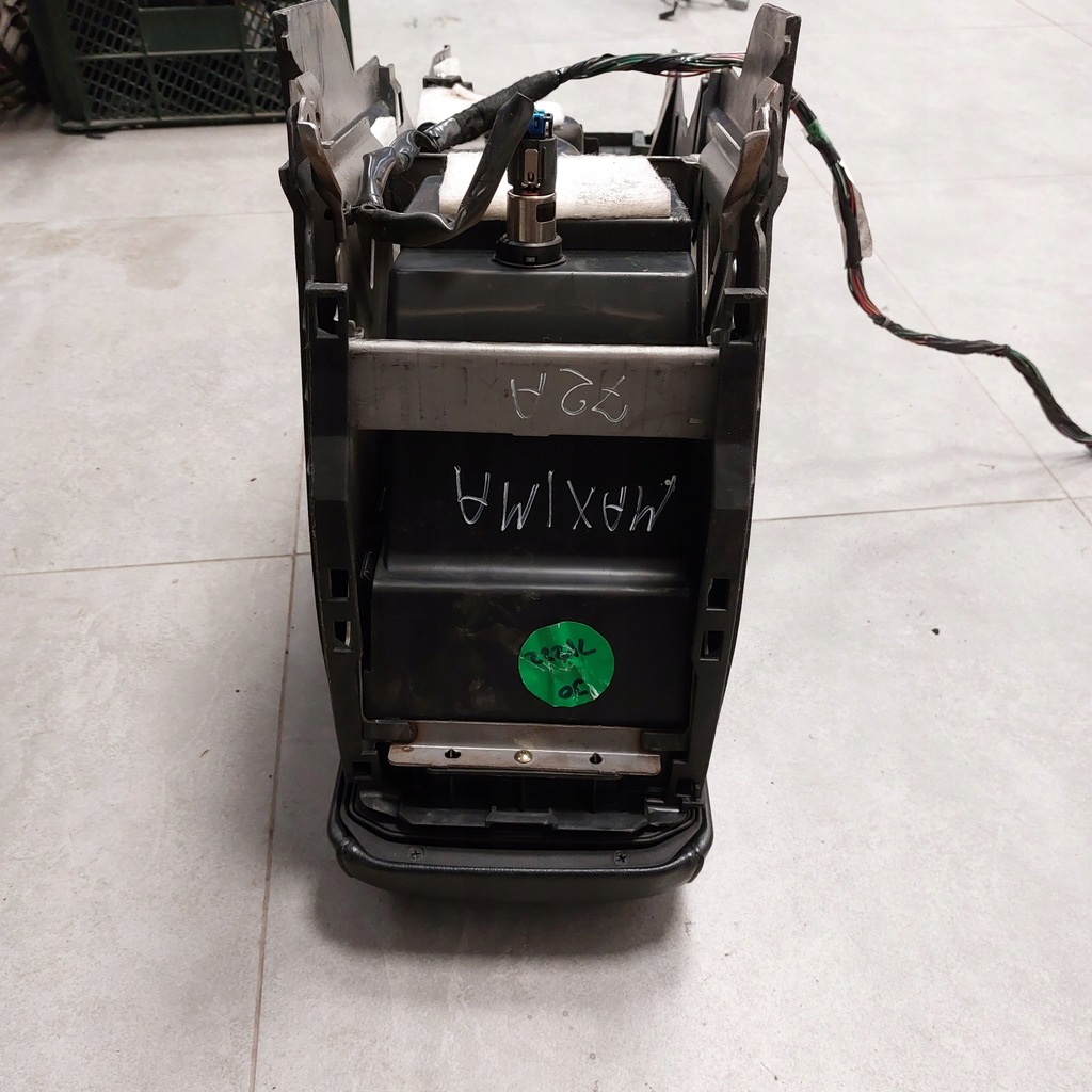 фото №11, Nissan maxima a34 подлокотник туннель средний