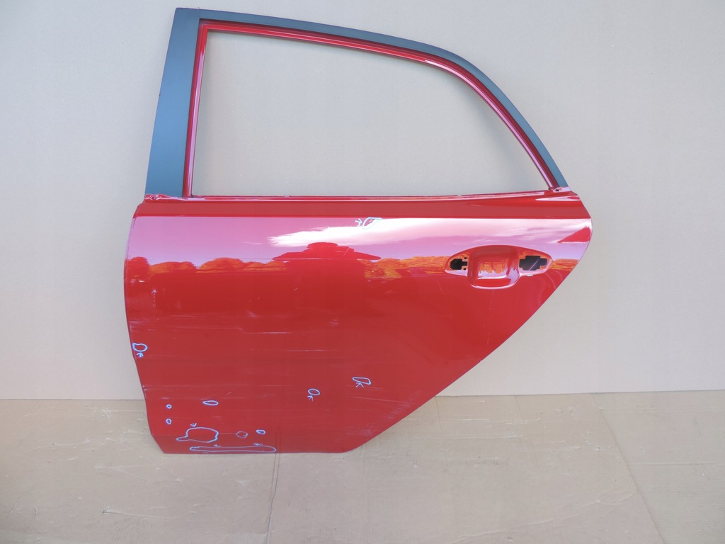 фото №1, Kia rio sedan 2017 2018 2019 дверь левая задняя