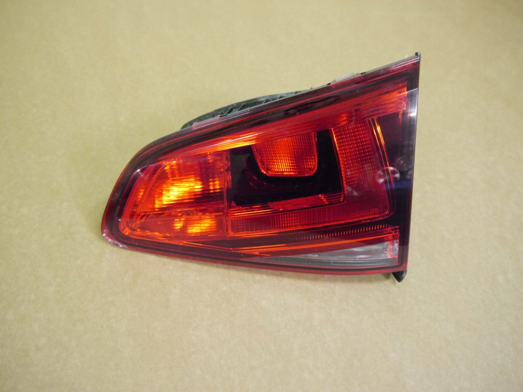 фото №1, Vw golf 7 vii лампа задня права 5g0945094p