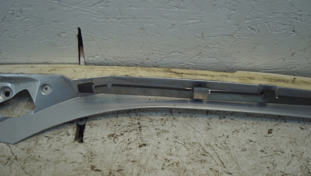 фото №9, Обшивка aston martin db11 ky53-l519a37-ad