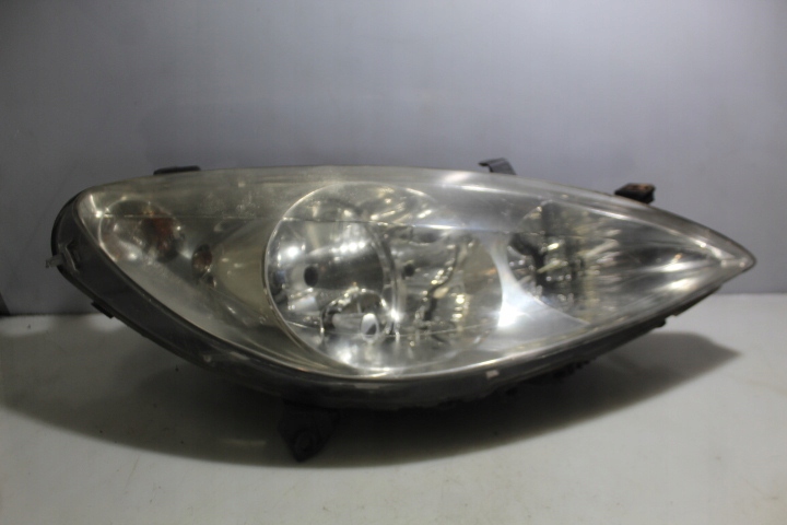 фото №1, Лампа права передня peugeot 307