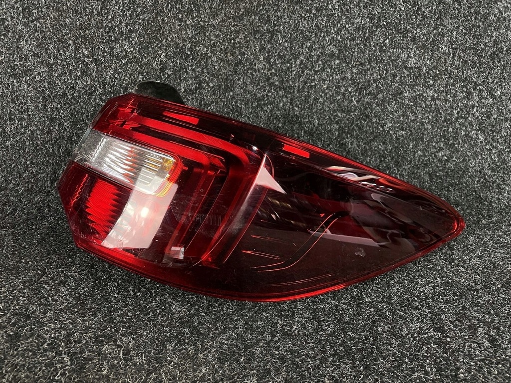 фото №1, Opel grandland x лампа права задня задня yp00098280