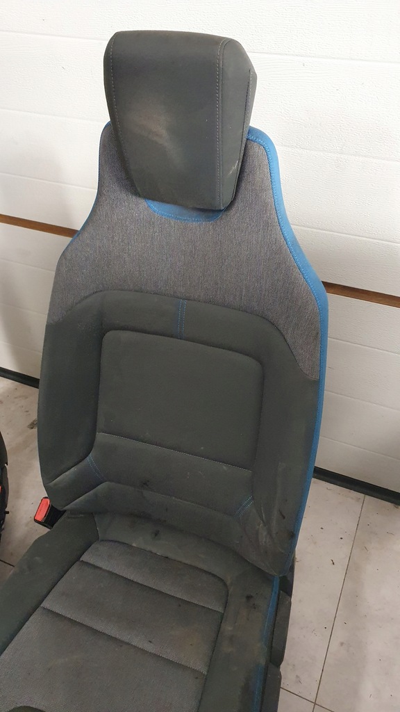 фото №8, Bmw i3 сиденья заднее сиденье подлокотник