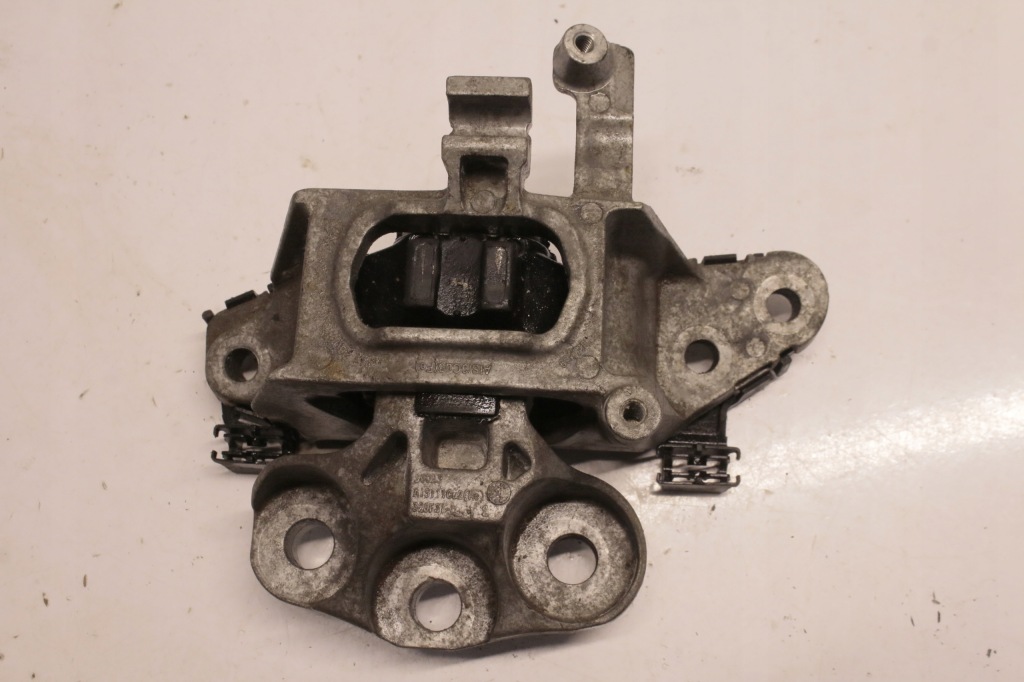 фото №1, Opel оригінальний номер 39070281 кронштейн подушка двигуна