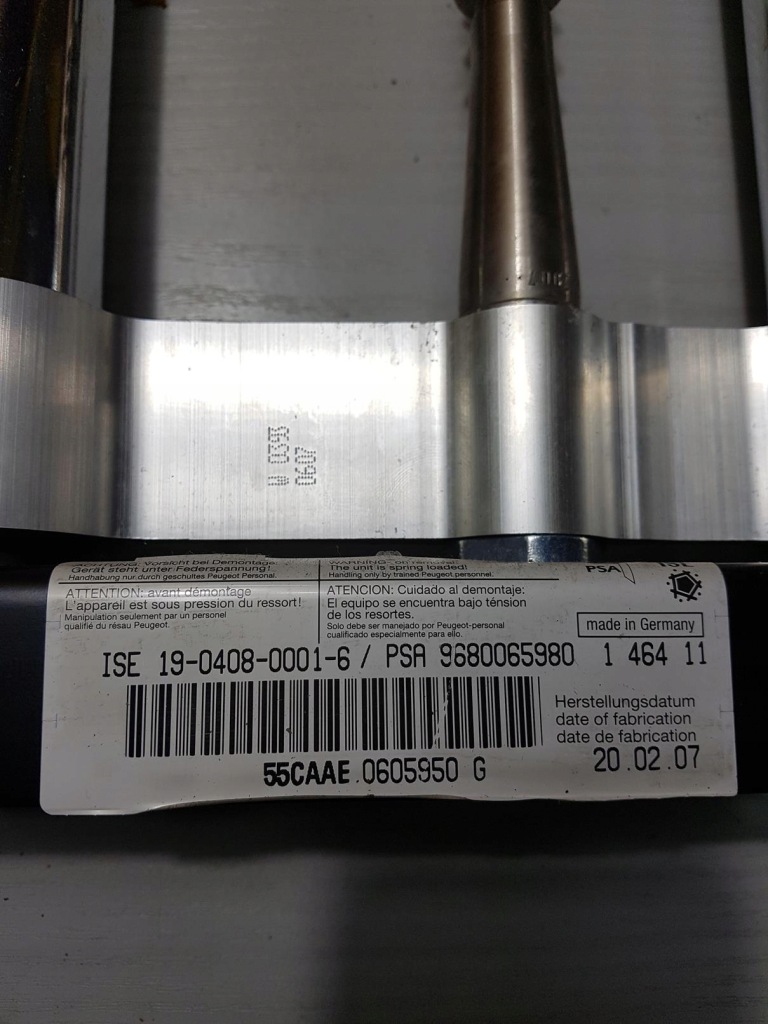 Купить Peugeot 207 cc подголовник пиротехнический 9680065980