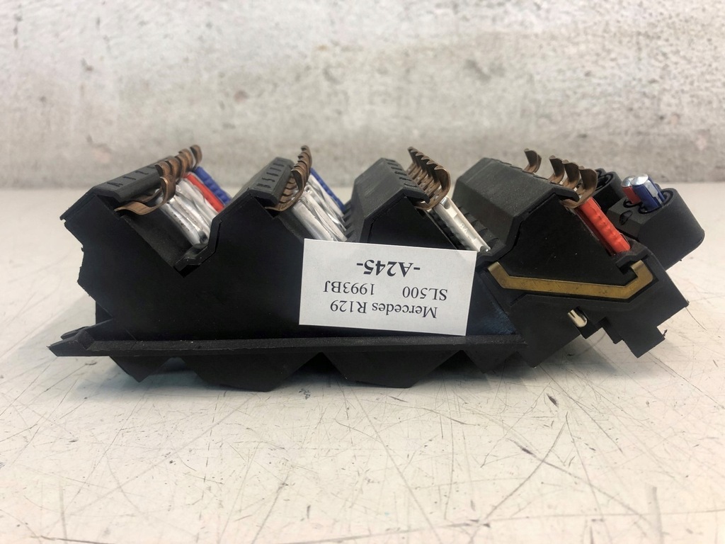 фото №3, Коробка запобіжників mercedes r129 a245