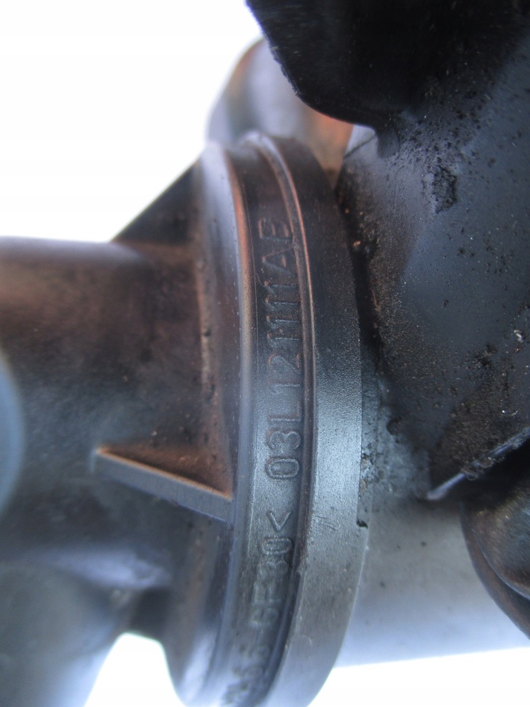 фото №5, Корпус термостата vw crafter 2.0 tdi 03l121111ab