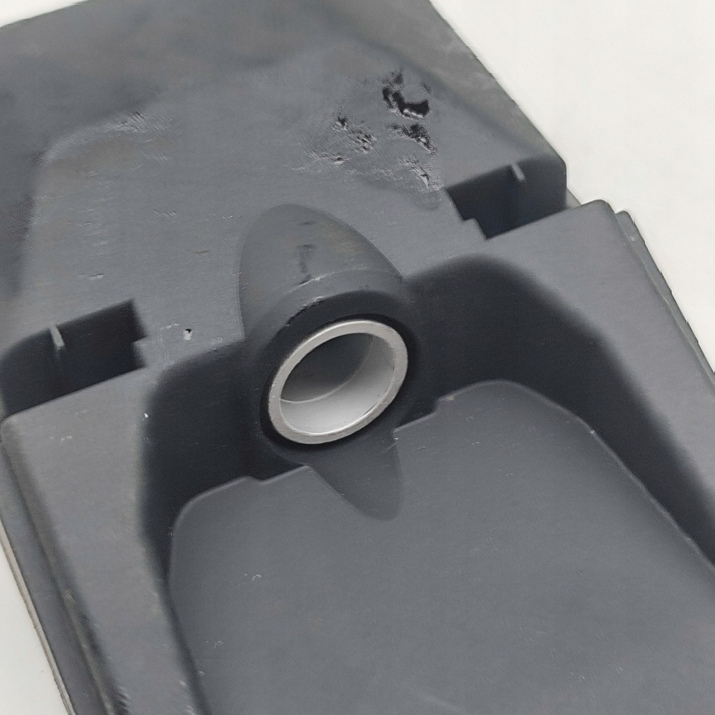 фото №5, Nissan leaf ii ze1 2018 камера стекло передней / лобовое