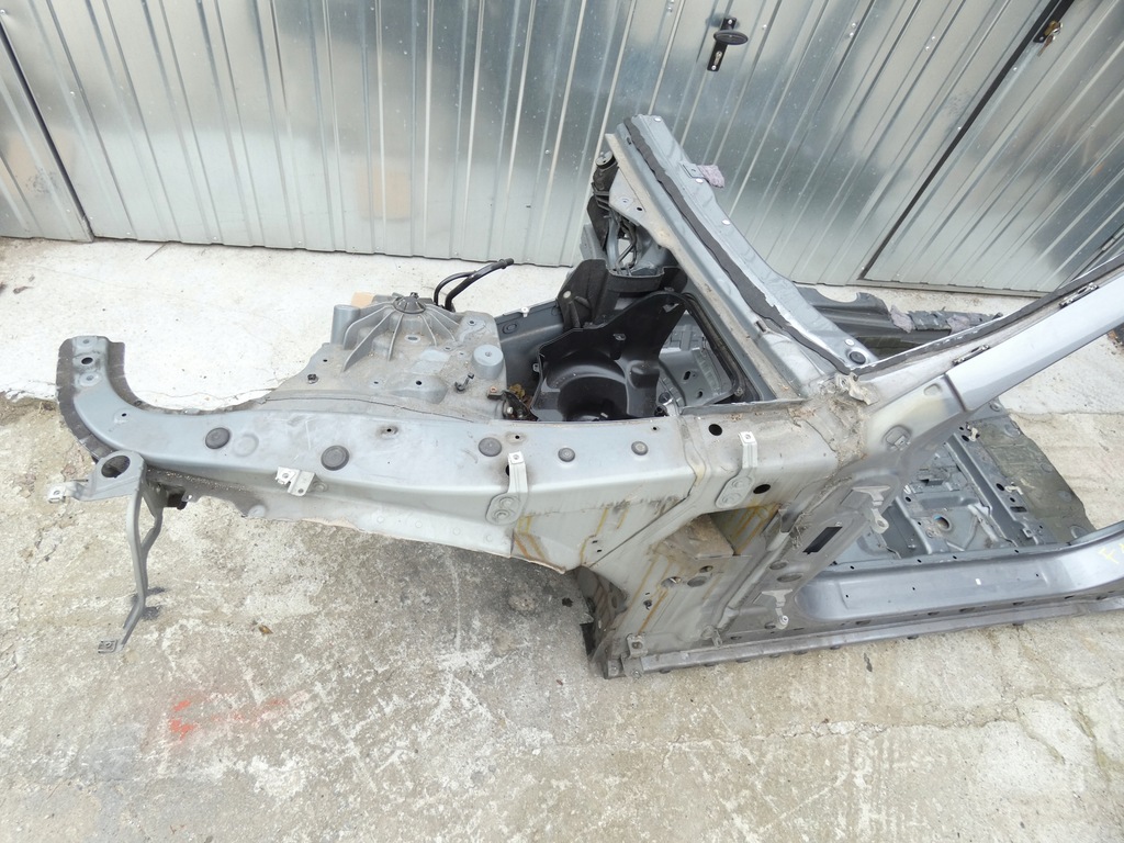 фото №2, Bmw f10 f11 четверть левый перед лонжерон порог