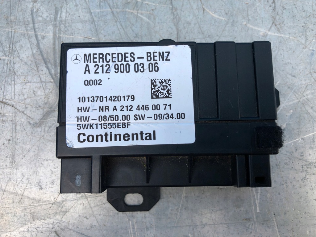 фото №1, Mercedes w212 модуль блок управления насоса топлива