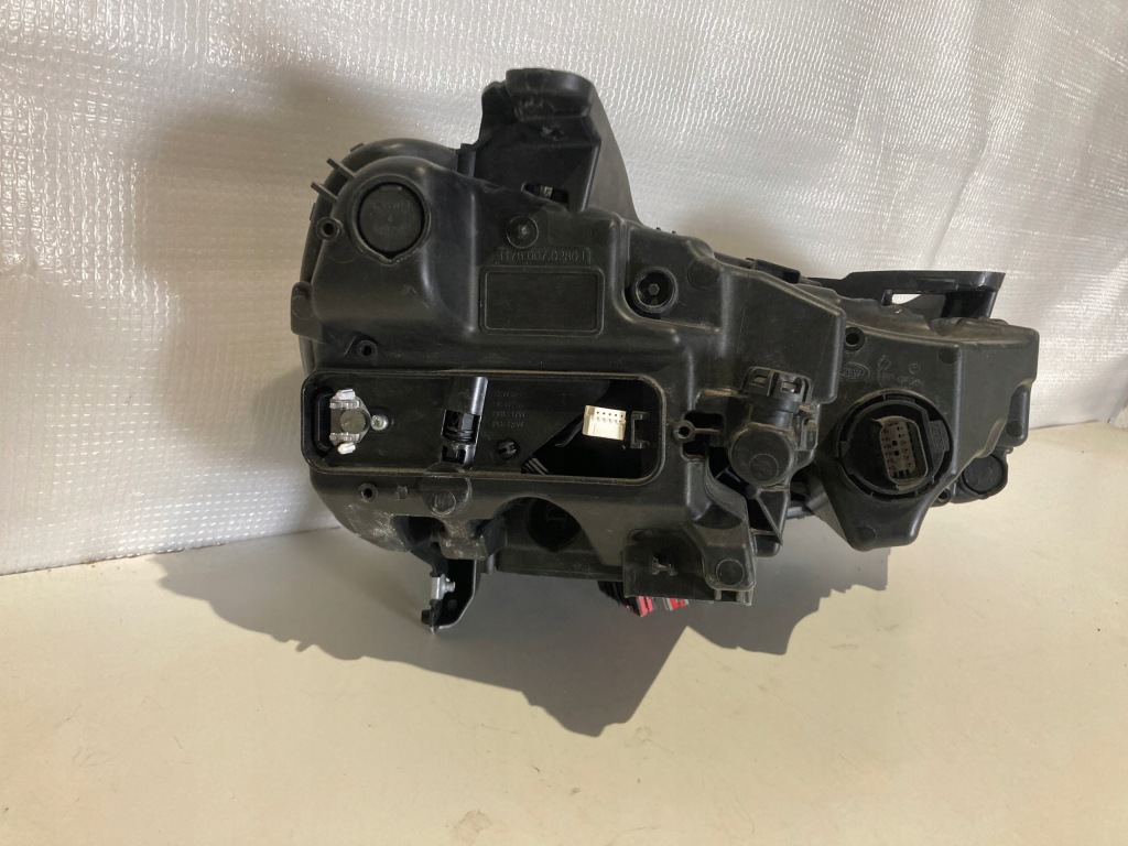 Фара перед левый ilux led opel insignia b рестайлинг  39136835 Недорого