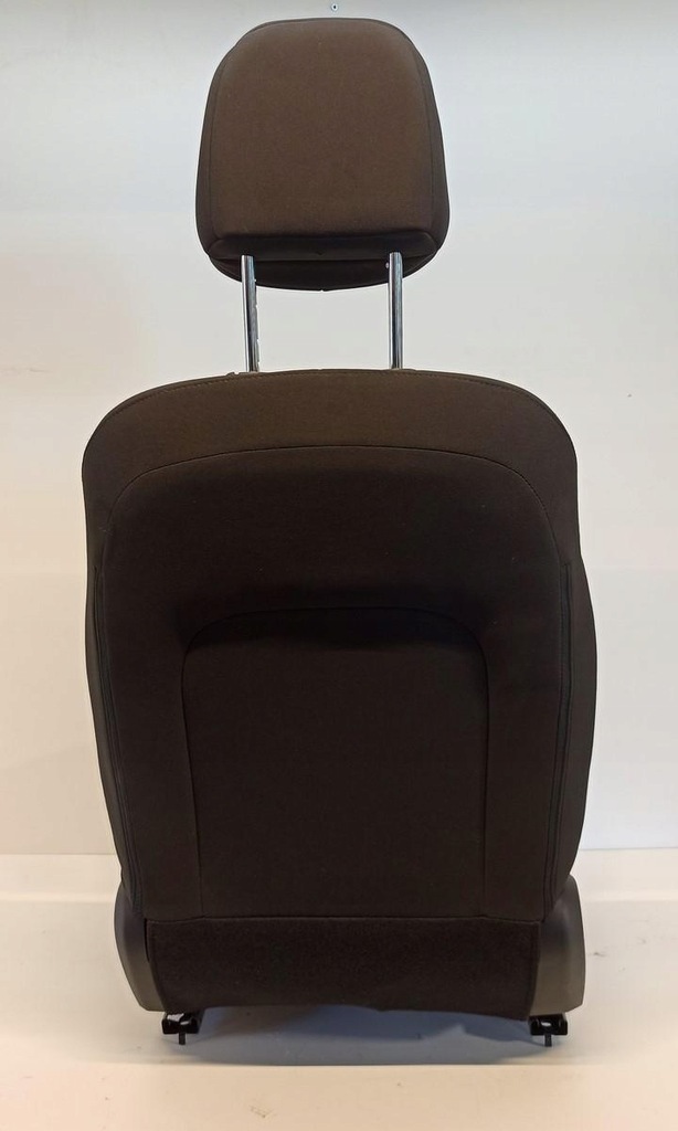 фото №16, Hyundai bayon сиденья заднее сиденье 2022