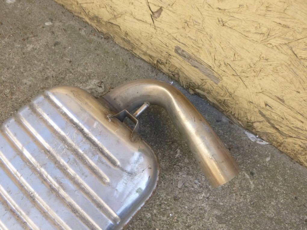 фото №6, Bmw 1 f40 m135i 9799875 выхлоп гаситель